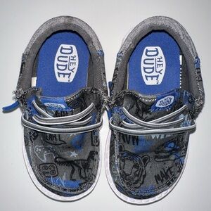 Hey Dude Wally Funk Graffiti Mix size C7